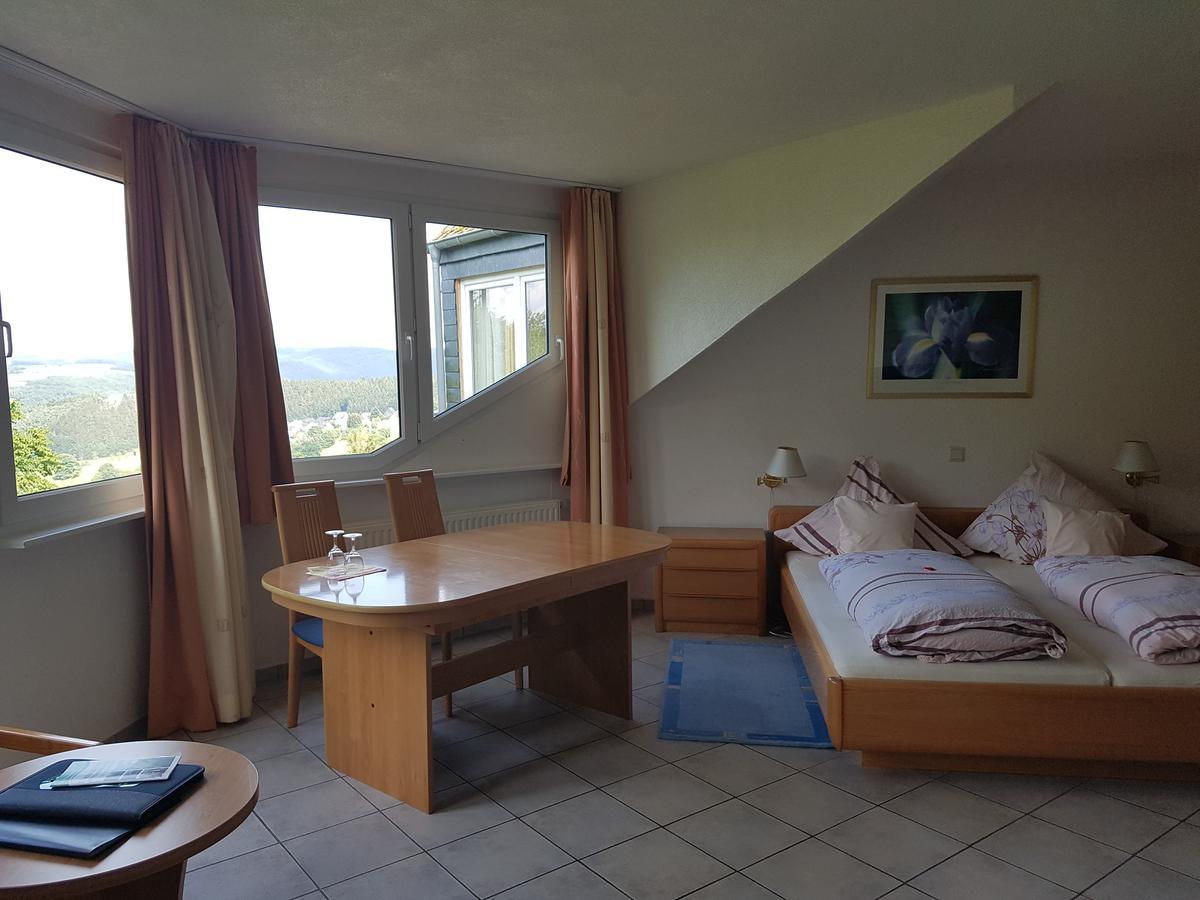 Hotel Zur Engelsburg Hausen-Wied Eksteriør bilde